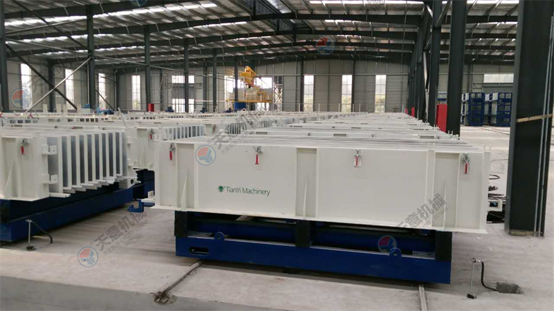 輕質(zhì)隔墻板機設(shè)備被看中的幾樣優(yōu)點緣故都是在這兒！